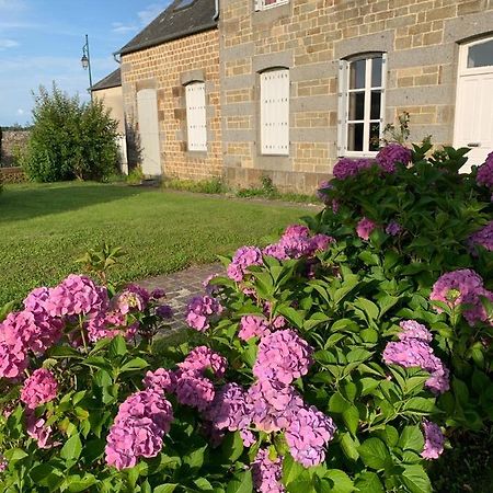 Les Chambres D'Hotes De Ranes ภายนอก รูปภาพ